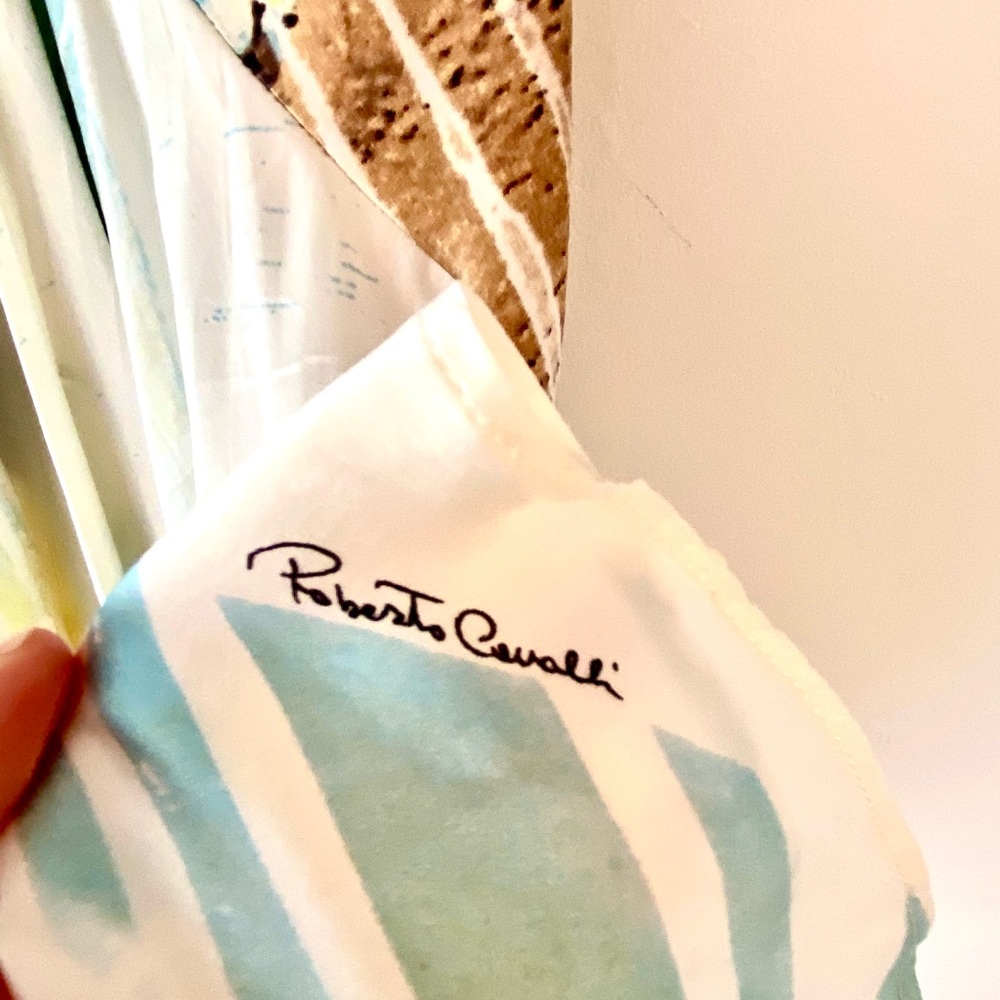 RARE, COLLECTOR’S EUC ROBERTO CAVALLI SILK TROPICAL FITTED FISHTAIL SKIRT - Picture 16 of 16